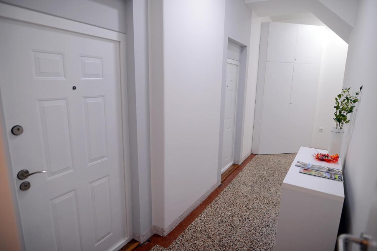 Central Spot Apartments Beograd Bagian luar foto